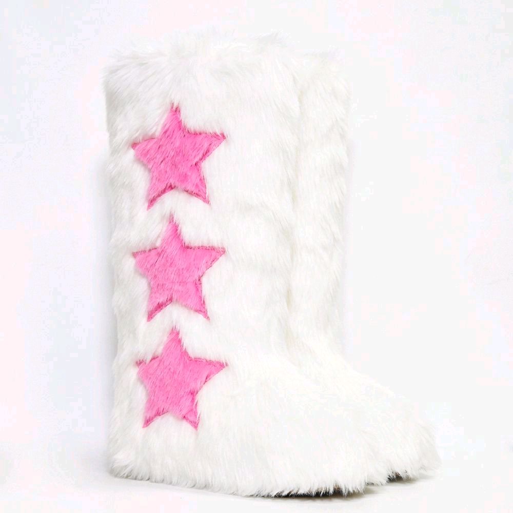 Starbootz White fur boots — Starbootz Black Label 2026